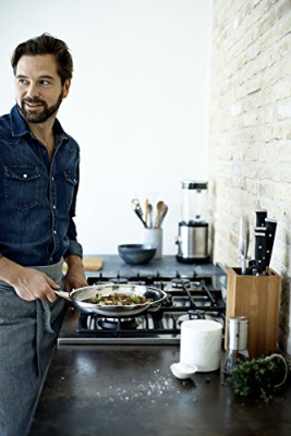 Сковорода WMF PROFI RESIST 28 см,сотовая структура WMF, артикул 28