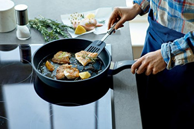 Купить Сковорода WMF Permaclur Premium 28 см. WMF по цене 10 800 ₽ — Superposudka Сковорода WMF Permaclur Premium 28 см. WMF, артикул 29